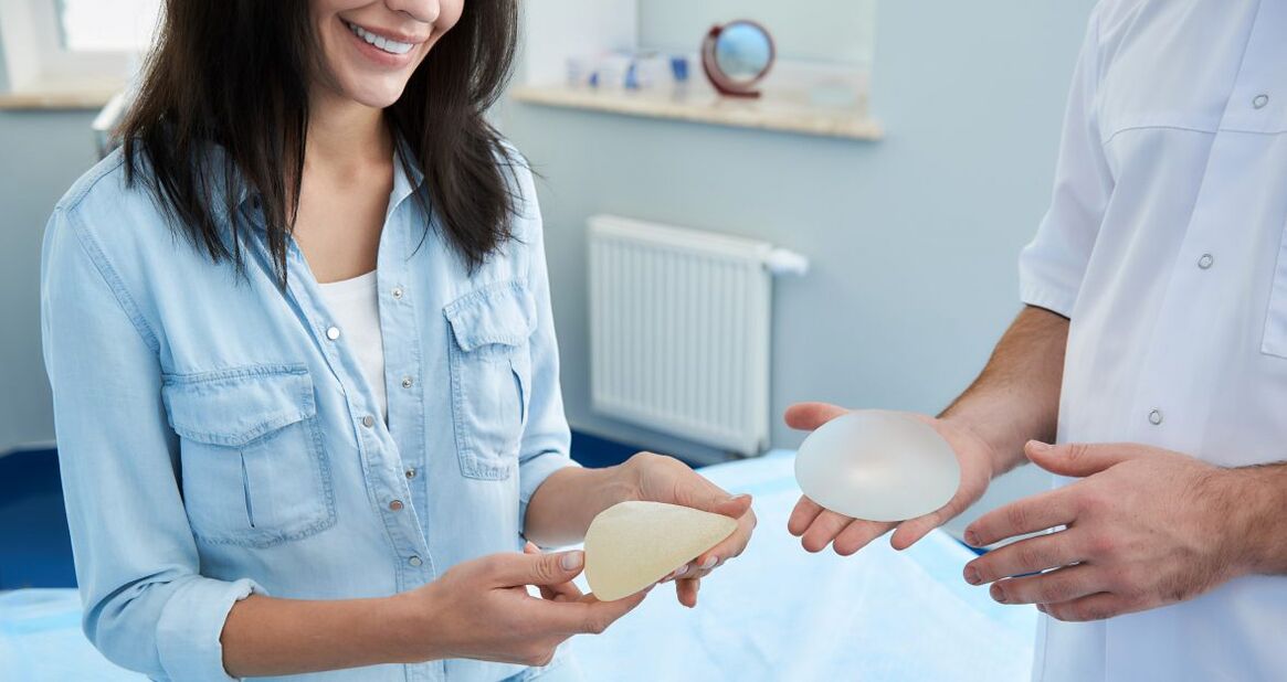 Choosing implants before breast augmentation